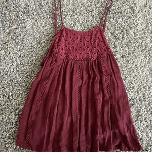 maroon tank